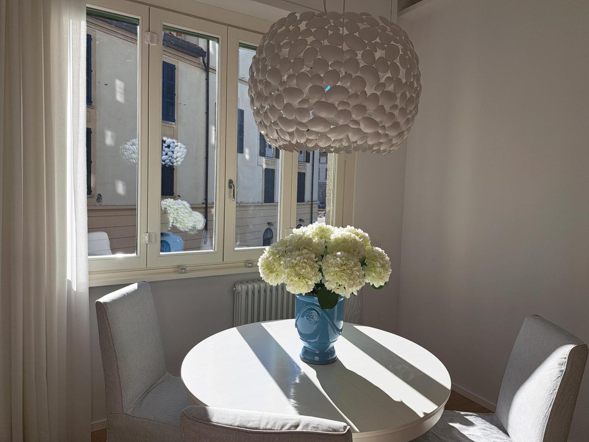 The Window On The Theatre And The Cathedral - Luxury Apartment 코모 외부 사진